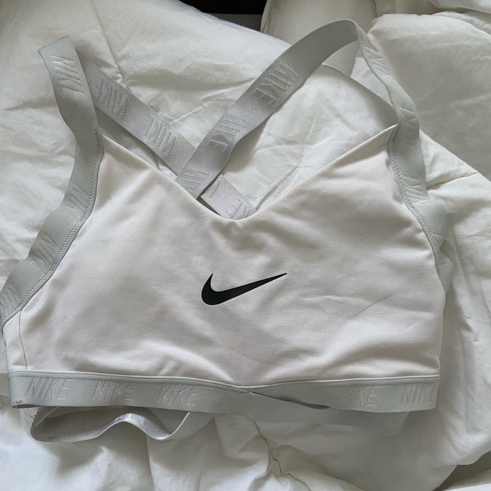 🙂 open back